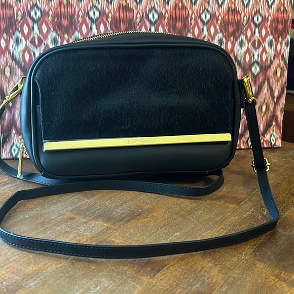 Joy & Iman black leather and calf hair cross body purse NWOT - Picture 1 of 8